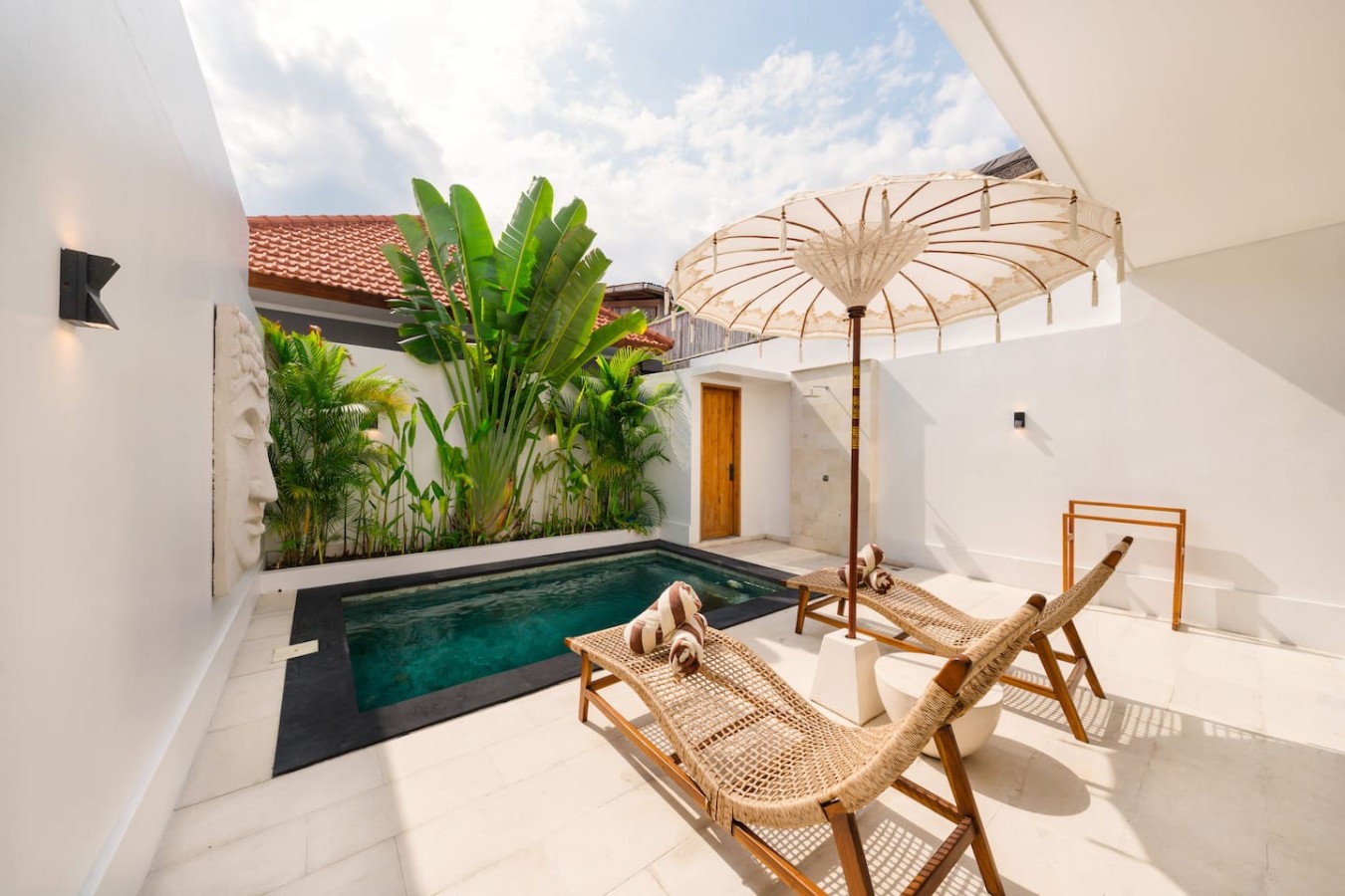 Villa Chanel | Romantic Private Pool Villa in Bali 21
