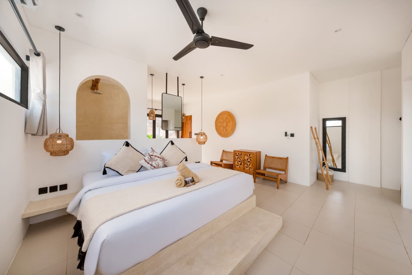 Villa Chanel | Romantic Private Pool Villa in Bali 32