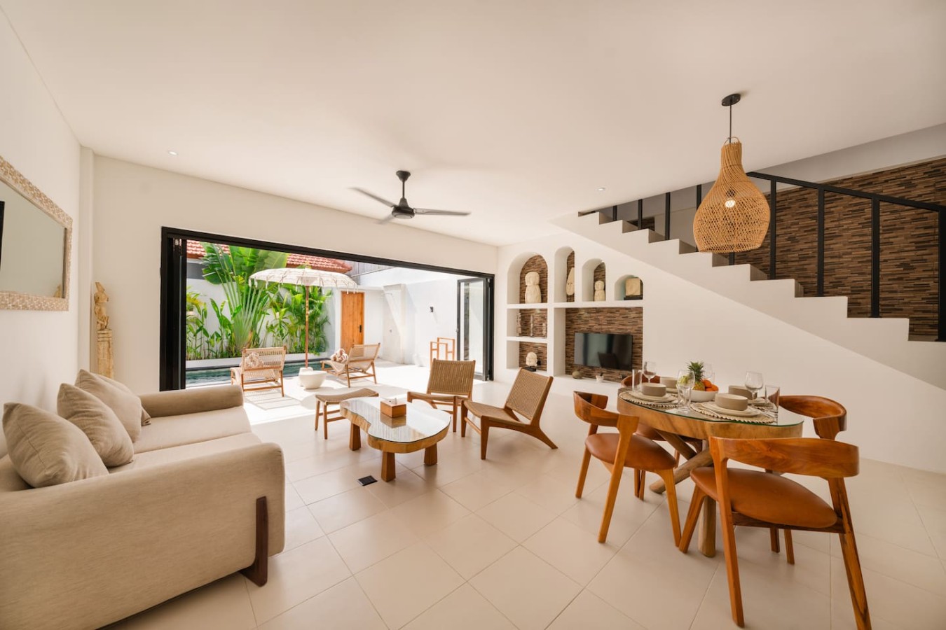 Villa Chanel | Romantic Private Pool Villa in Bali 8