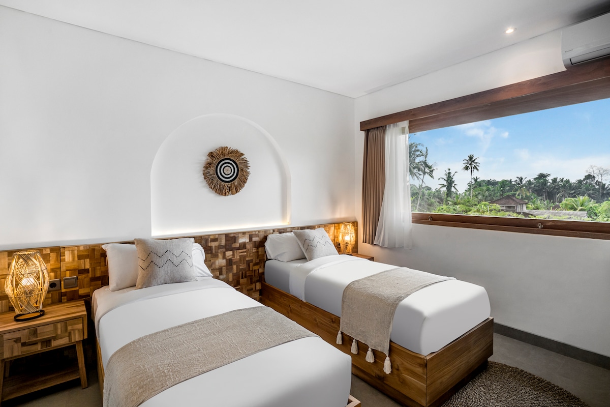 Tchikobo 3BR Villa w/ Jungle & Rice Field View 16