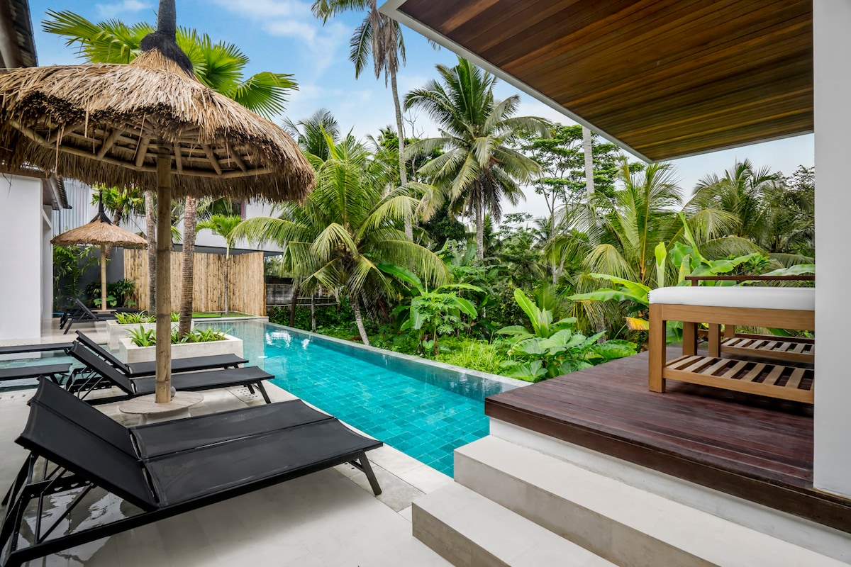 Villa Vertical Garden: 5BR w/Infinity Pool in Ubud 34