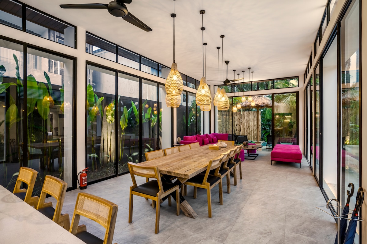 Villa Vertical Garden: 5BR w/Infinity Pool in Ubud 4