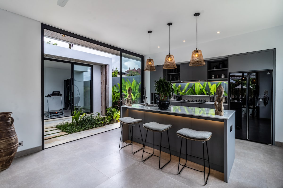 Dream Meditation 6BR Family Villa w/ Pool & GYM 19