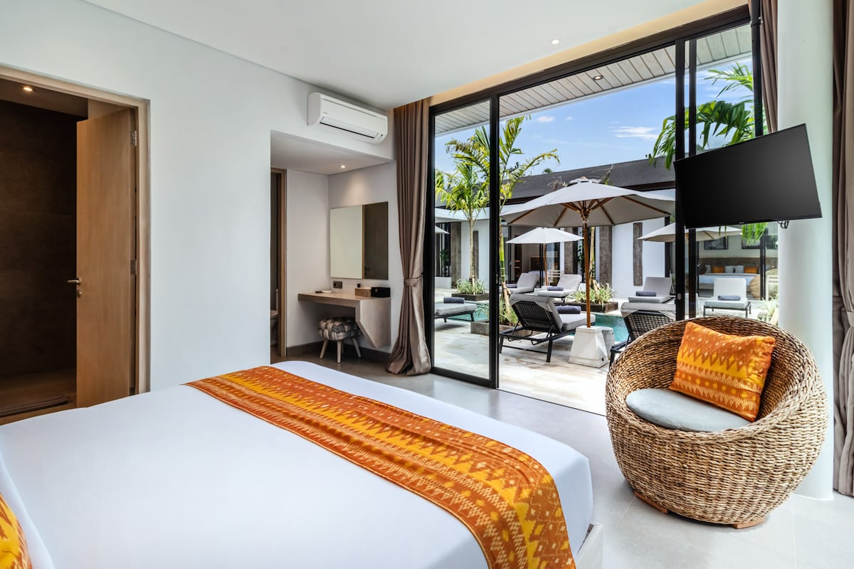 Dream Meditation 6BR Family Villa w/ Pool & GYM 26