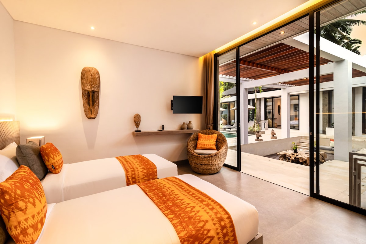 Dream Meditation 6BR Family Villa w/ Pool & GYM 37