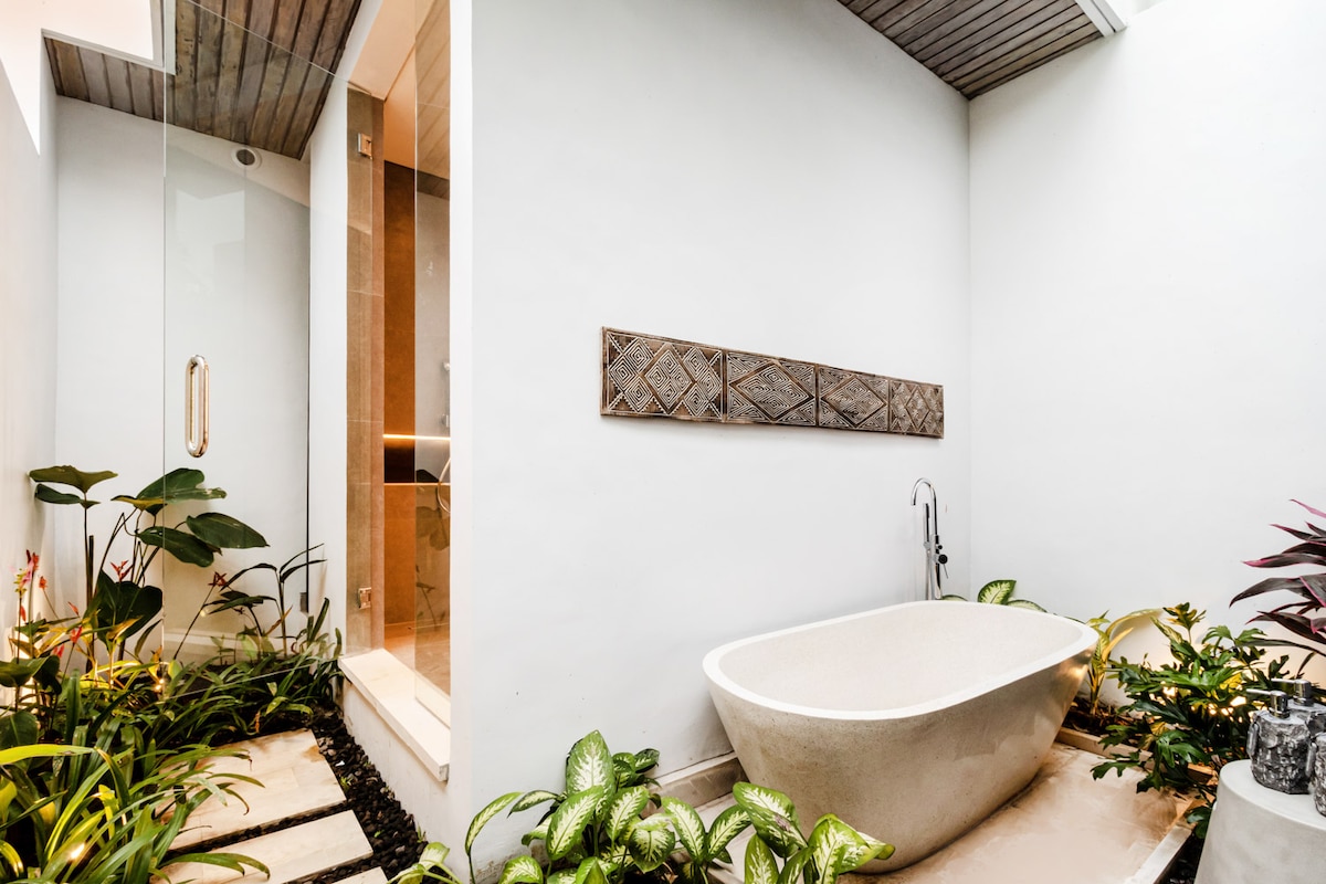Dream Meditation 6BR Family Villa w/ Pool & GYM 38
