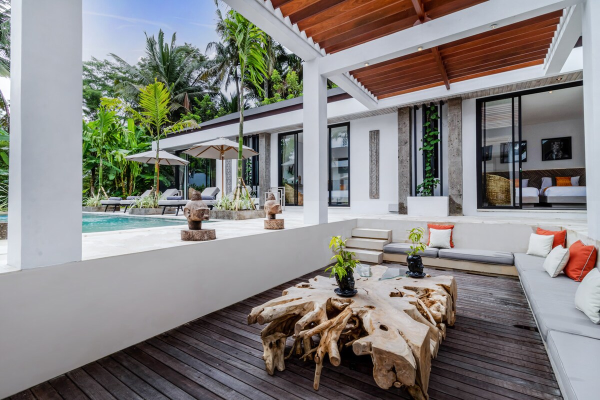 Dream Meditation 6BR Family Villa w/ Pool & GYM 54