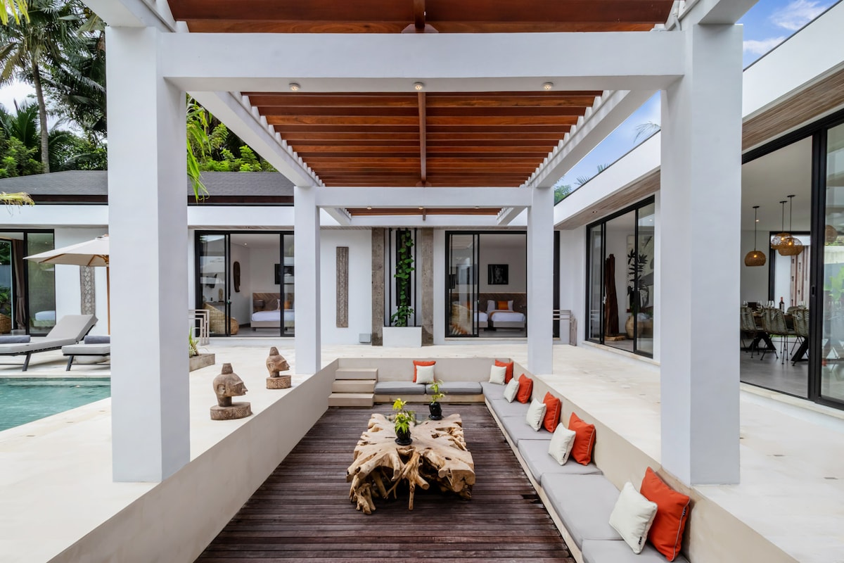 Dream Meditation 6BR Family Villa w/ Pool & GYM 57