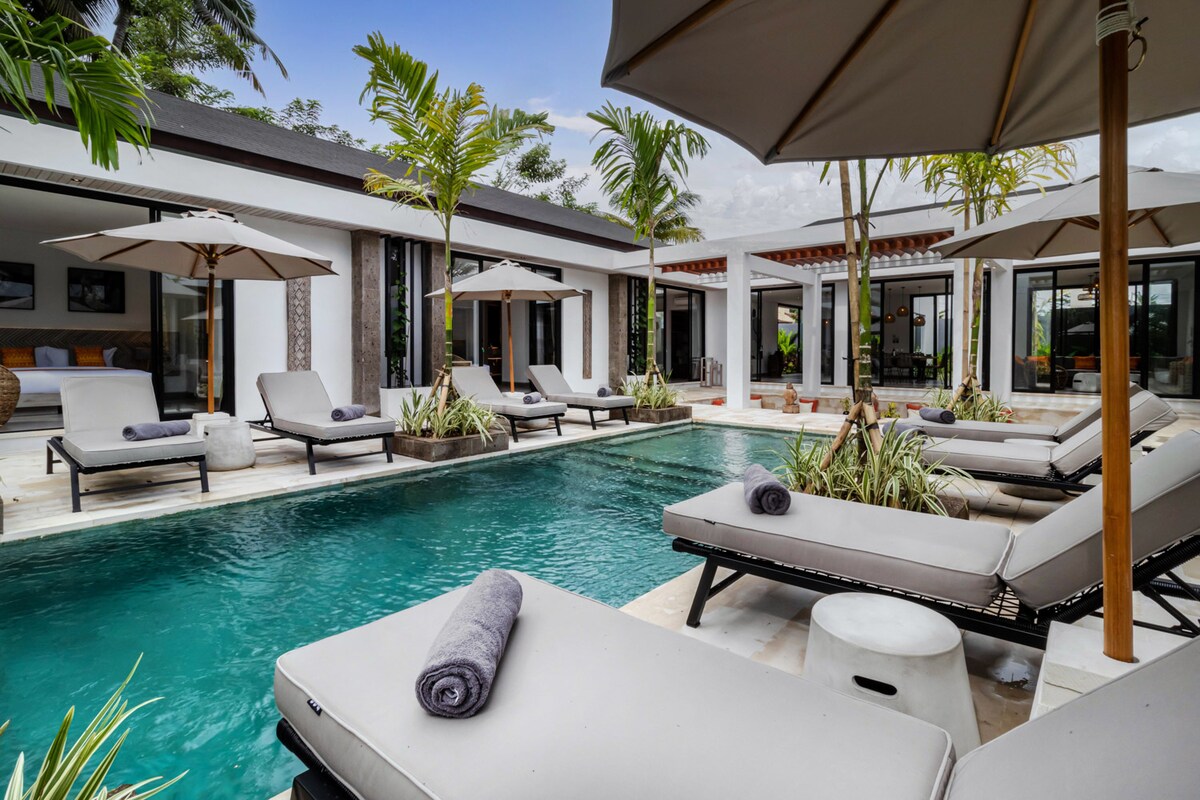 Dream Meditation 6BR Family Villa w/ Pool & GYM 6
