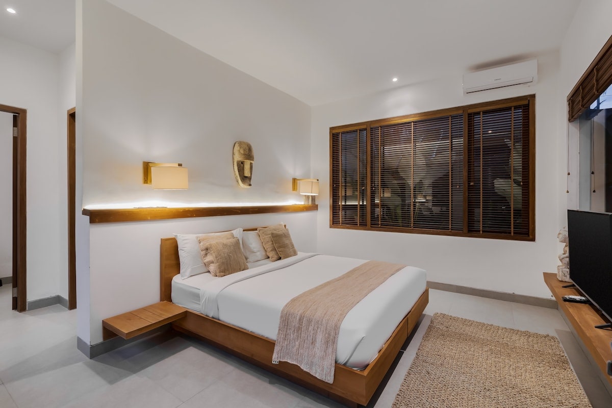 Villa Gabrielle: 4BR w/ Pool & Jungle View in Ubud 7