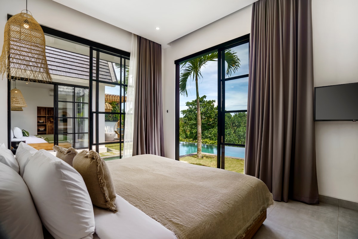 Villa Celavie - 4BR Villa in Tumbakbayuh 20