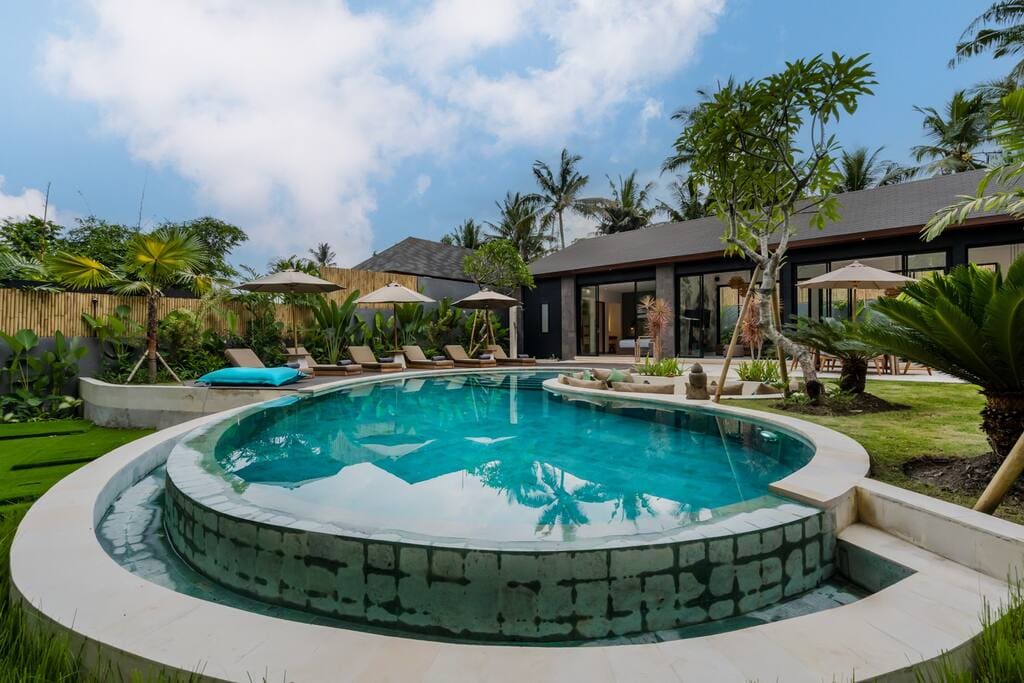 Three Hita Karana Nature 3BR Jungle Retreat in Ubud 17