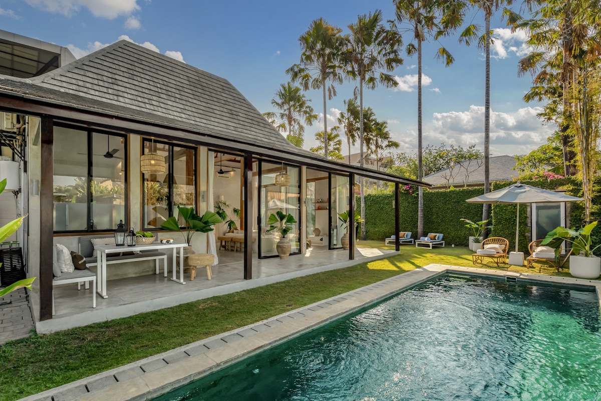 The Limasan, Authentic 2BR Villa 80m from Beach! 26