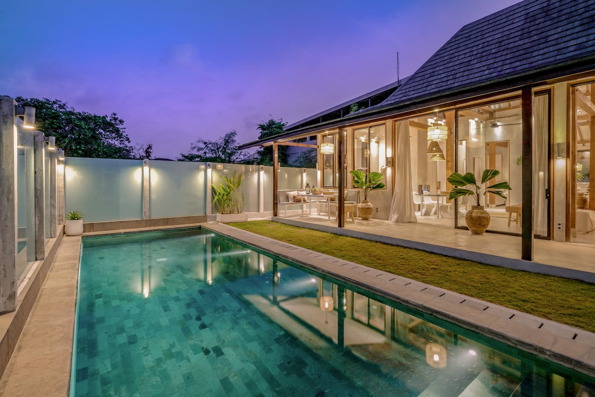 The Limasan, Authentic 2BR Villa 80m from Beach! 27