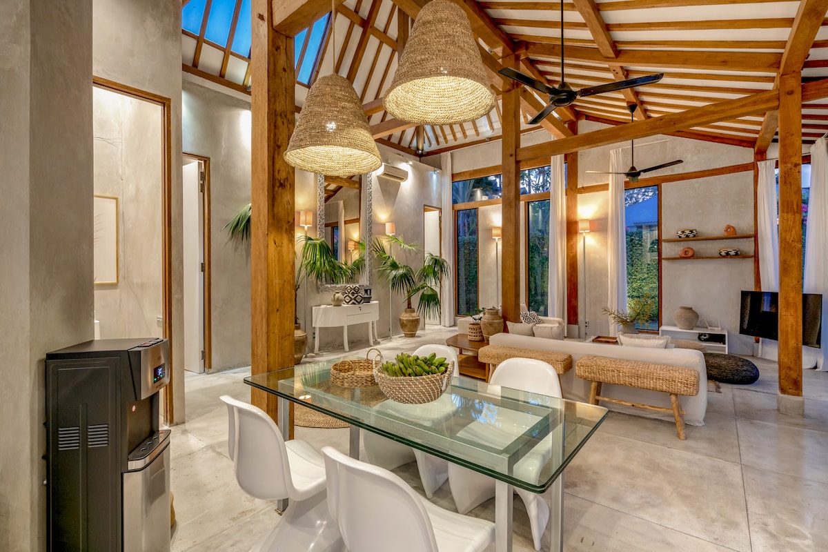 The Limasan, Authentic 2BR Villa 80m from Beach! 8