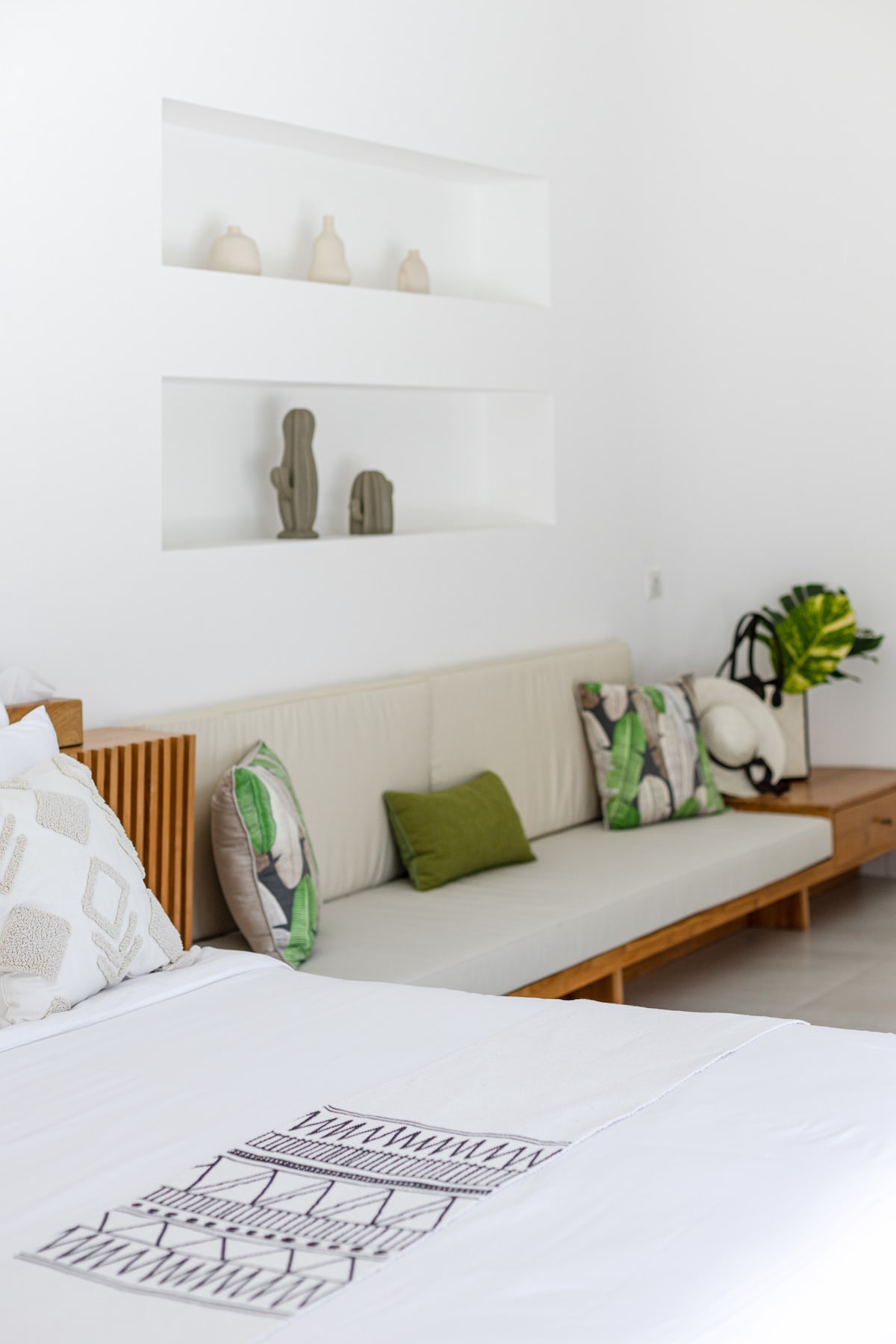 Harper: 4BR Family Villa w/ Kids Room in Canggu 12