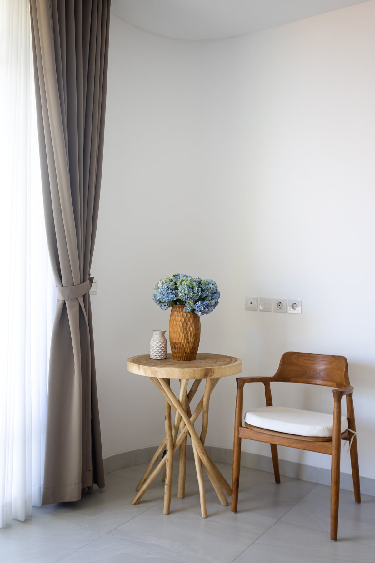 Harper: 4BR Family Villa w/ Kids Room in Canggu 23