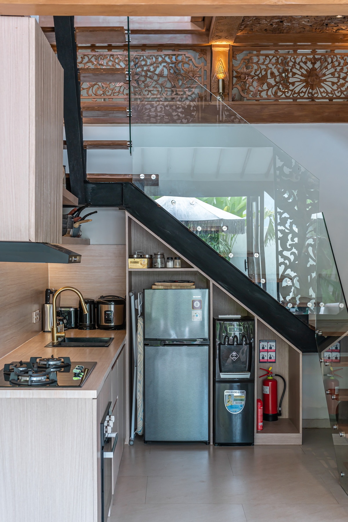 Villa Pande - 3BR with Lagoon Pool & Sauna Retreat 13