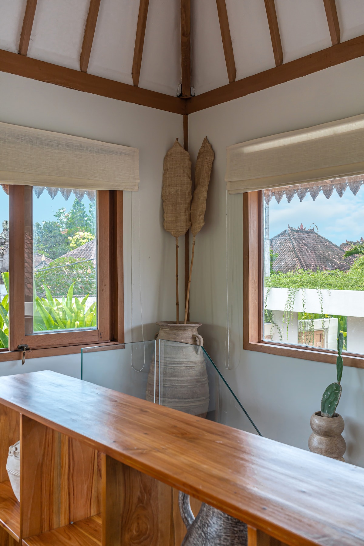 Villa Pande - 3BR with Lagoon Pool & Sauna Retreat 81