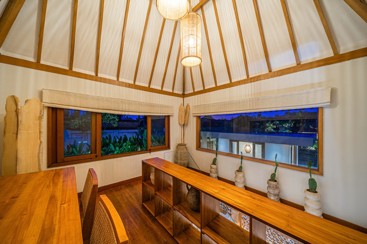 Villa Pande - 3BR with Lagoon Pool & Sauna Retreat 82