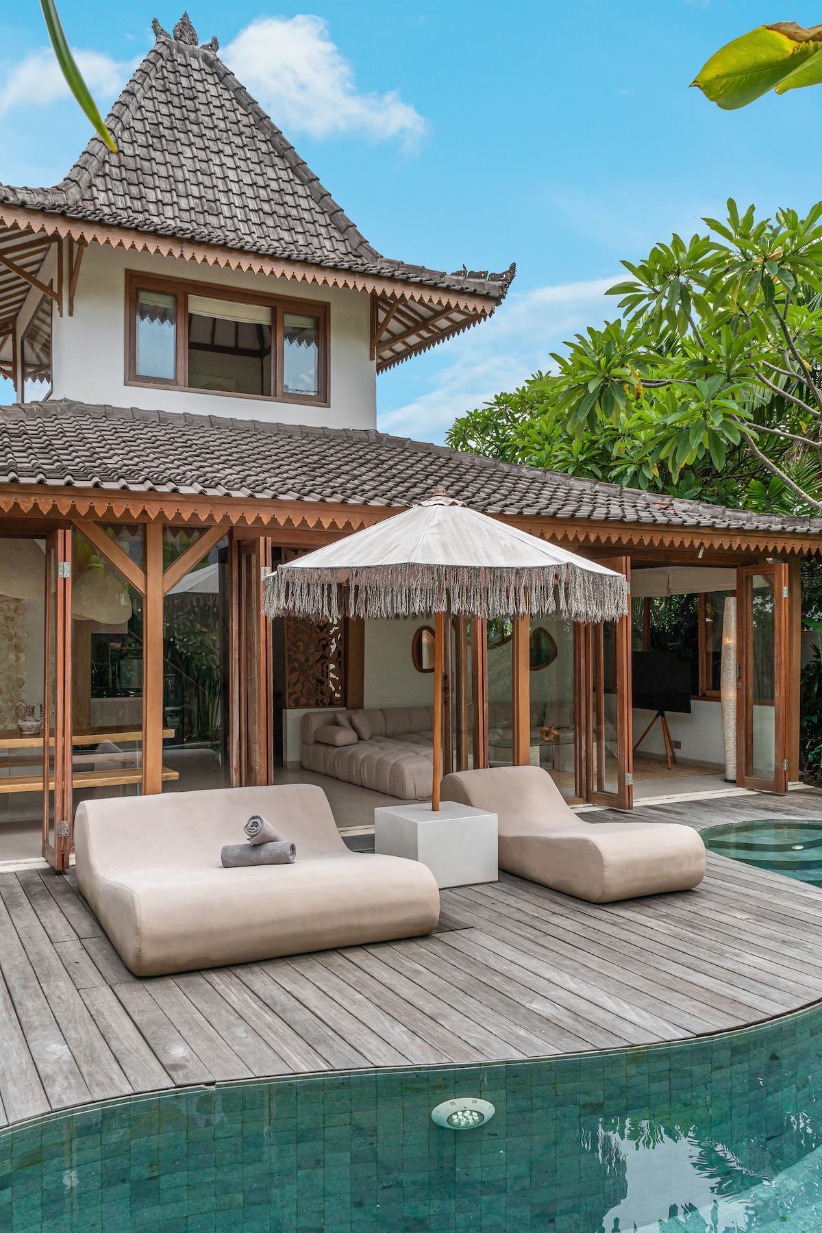 Villa Pande - 3BR with Lagoon Pool & Sauna Retreat 88