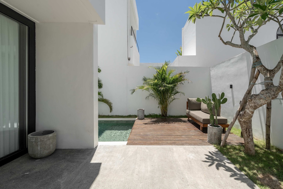 Villa Domus 3 : 2 BR Embrace the Uluwatu Lifestyle 4