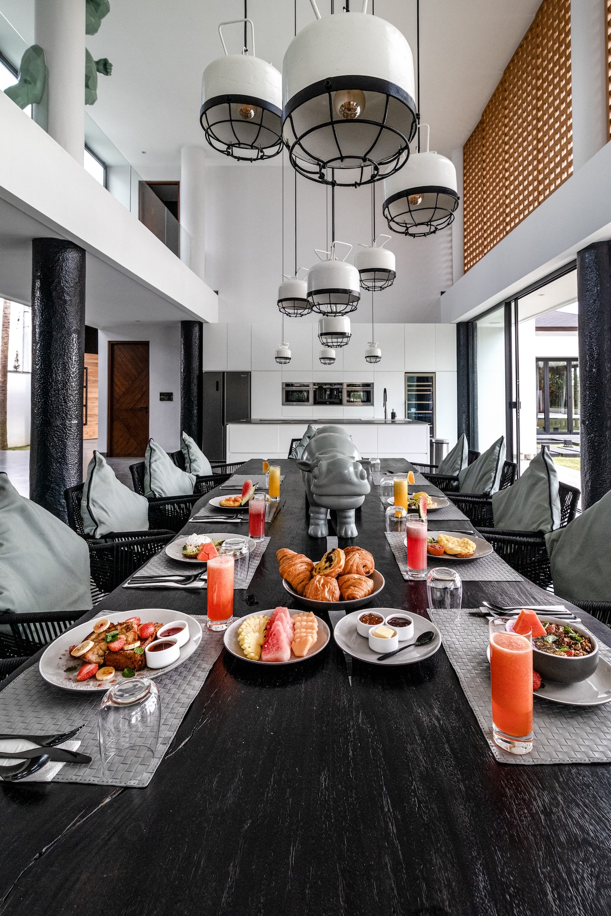 Veni Vidi Vici with Sports Facilities & Spectacular View 41