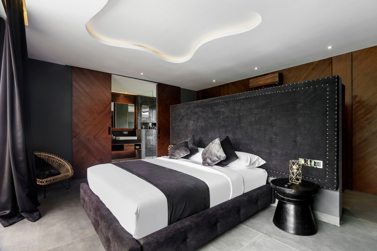 Veni Vidi Vici with Sports Facilities & Spectacular View 42
