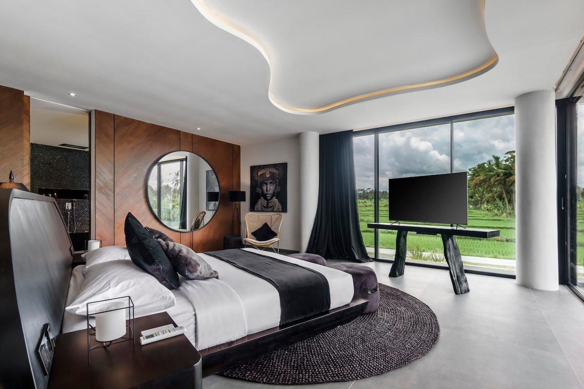 Veni Vidi Vici with Sports Facilities & Spectacular View 49