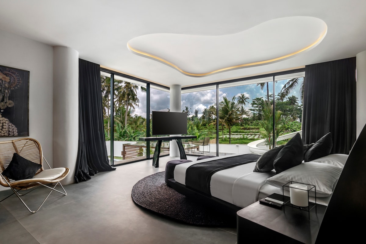 Veni Vidi Vici with Sports Facilities & Spectacular View 50