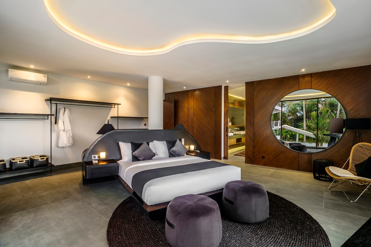 Veni Vidi Vici with Sports Facilities & Spectacular View 57