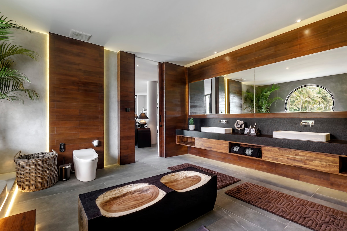 Veni Vidi Vici with Sports Facilities & Spectacular View 69