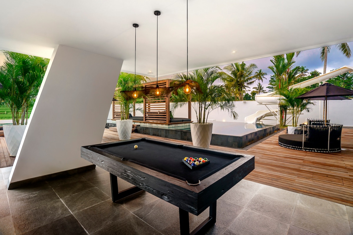 Veni Vidi Vici with Sports Facilities & Spectacular View 76
