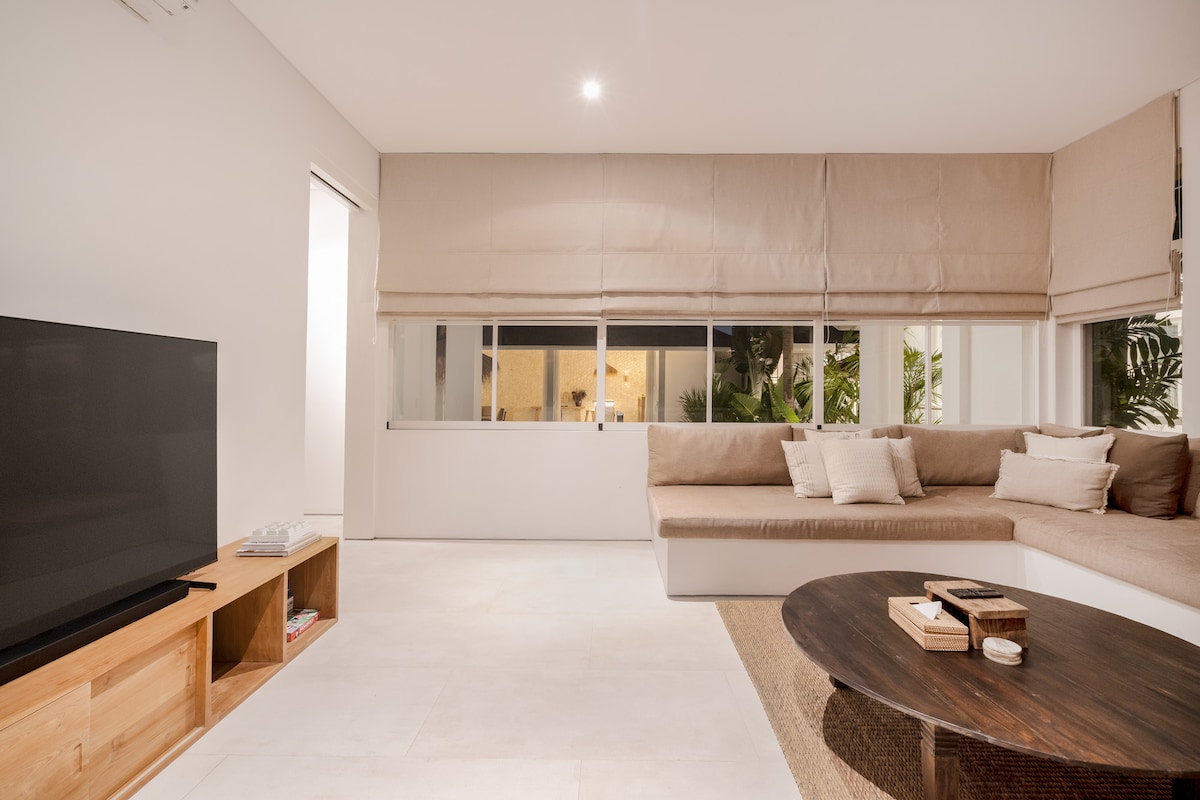 Taurus 5BR Private Luxury Villa Canggu 5 min Beach 15