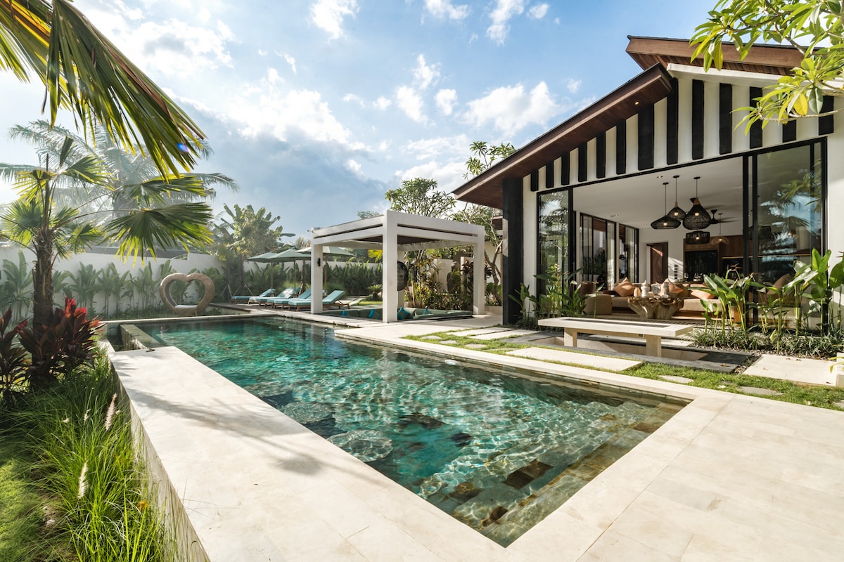 Villa Ricarda: 3BR Jungle View, Yoga Space in Ubud 2