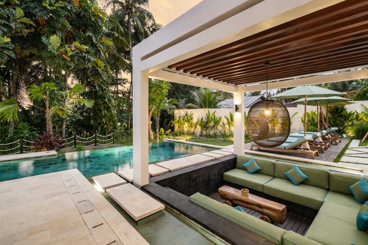 Villa Ricarda: 3BR Jungle View, Yoga Space in Ubud 3