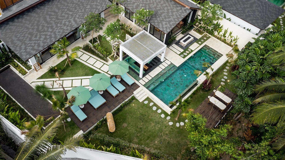 Villa Ricarda: 3BR Jungle View, Yoga Space in Ubud 31