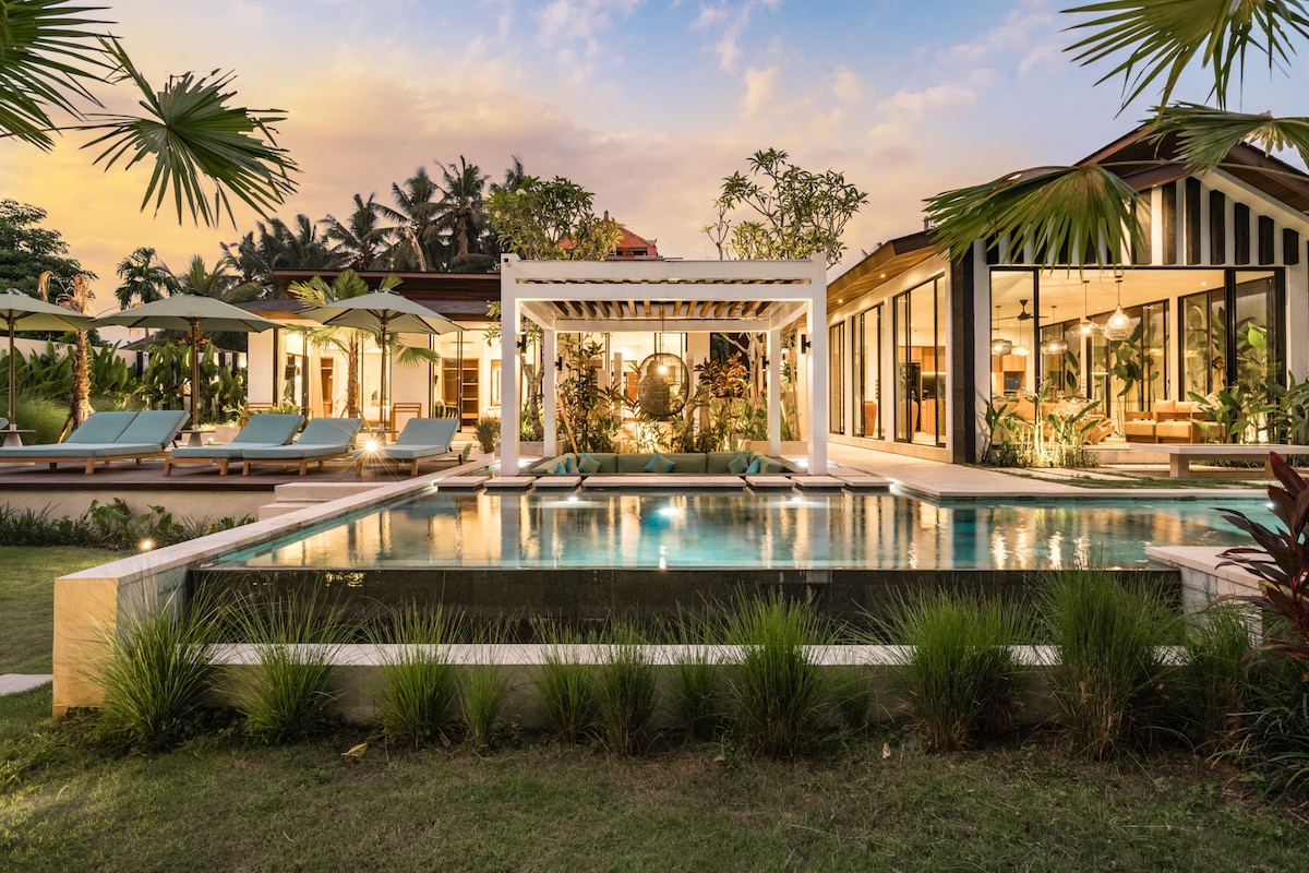 Villa Ricarda: 3BR Jungle View, Yoga Space in Ubud 6