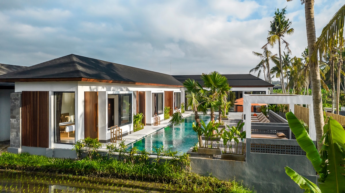 Padma Putih 5BR: 20m Pool, Twin Beds, & Massage 28