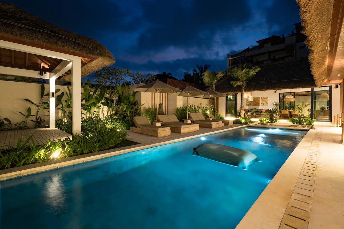 Villa Mandala : 3 BR Ubud Retreat W/ Private Pool 9