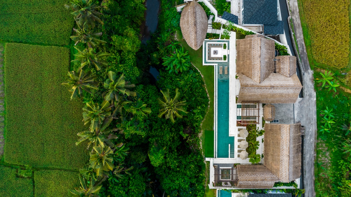 Calamansi 6BR Valley Villa with Jungle View 23