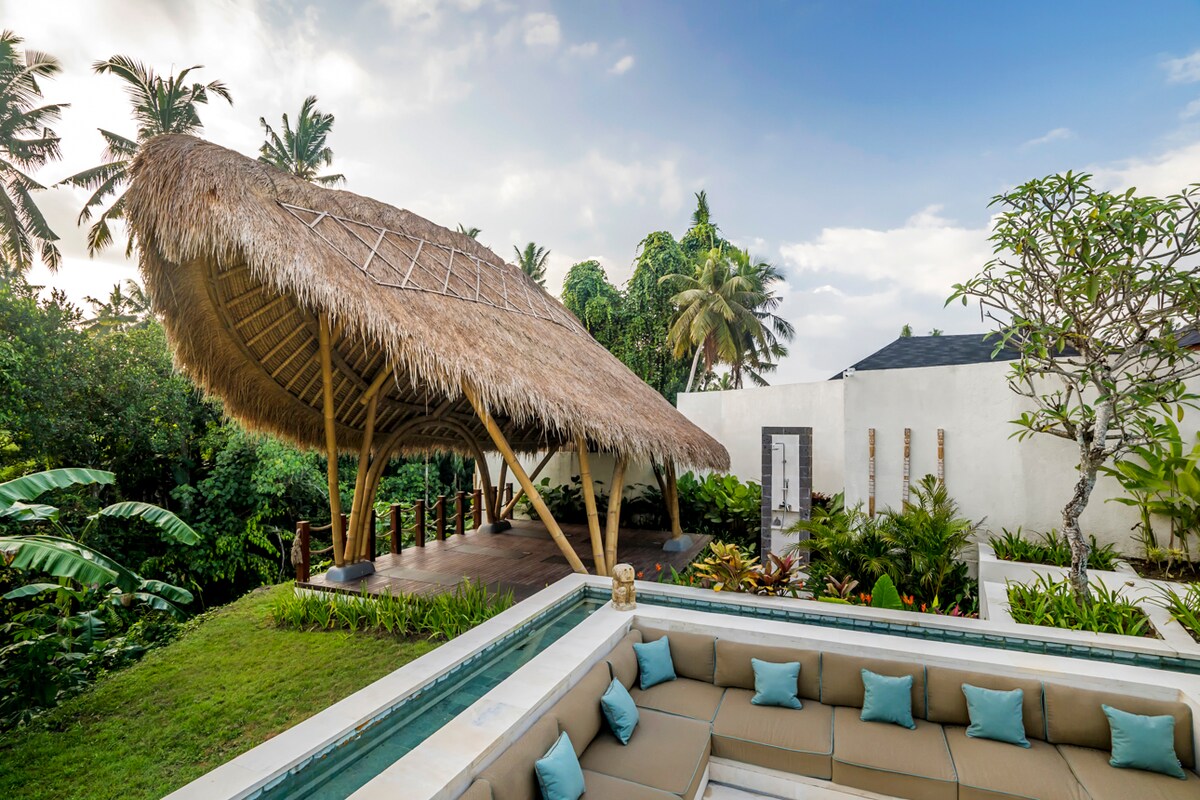 Calamansi 6BR Valley Villa with Jungle View 25