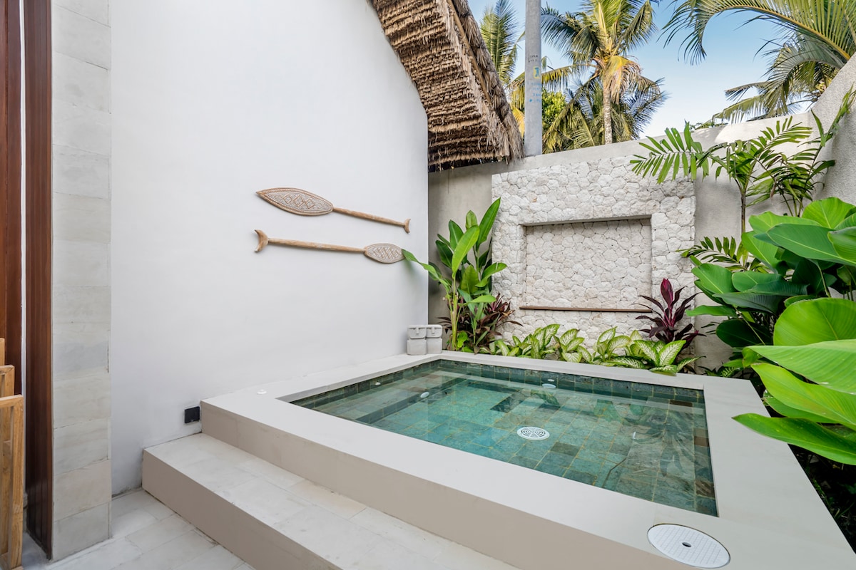Calamansi 6BR Valley Villa with Jungle View 32