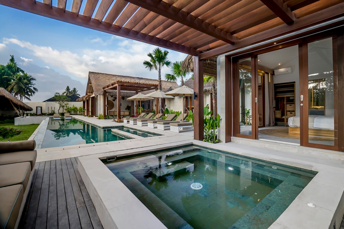 Calamansi 6BR Valley Villa with Jungle View 33
