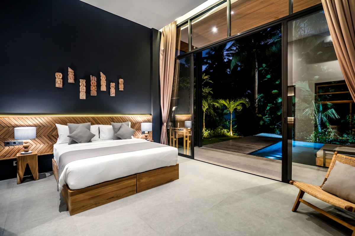 Homala 2BR Cliffside Luxury Villa w/ Infinity Pool 10