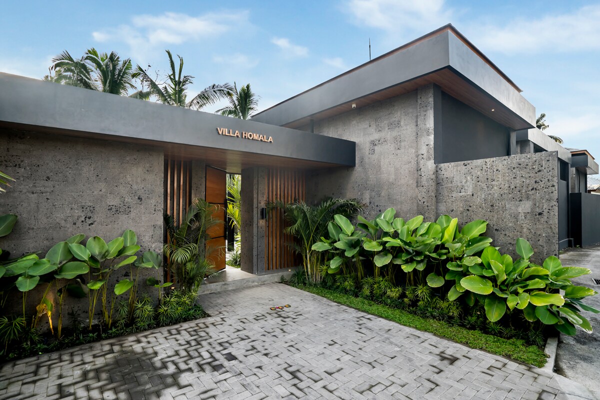 Homala 2BR Cliffside Luxury Villa w/ Infinity Pool 22