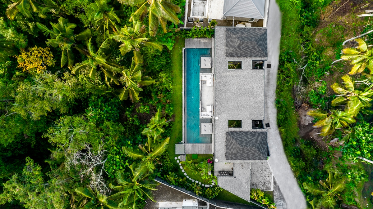 Homala 2BR Cliffside Luxury Villa w/ Infinity Pool 23
