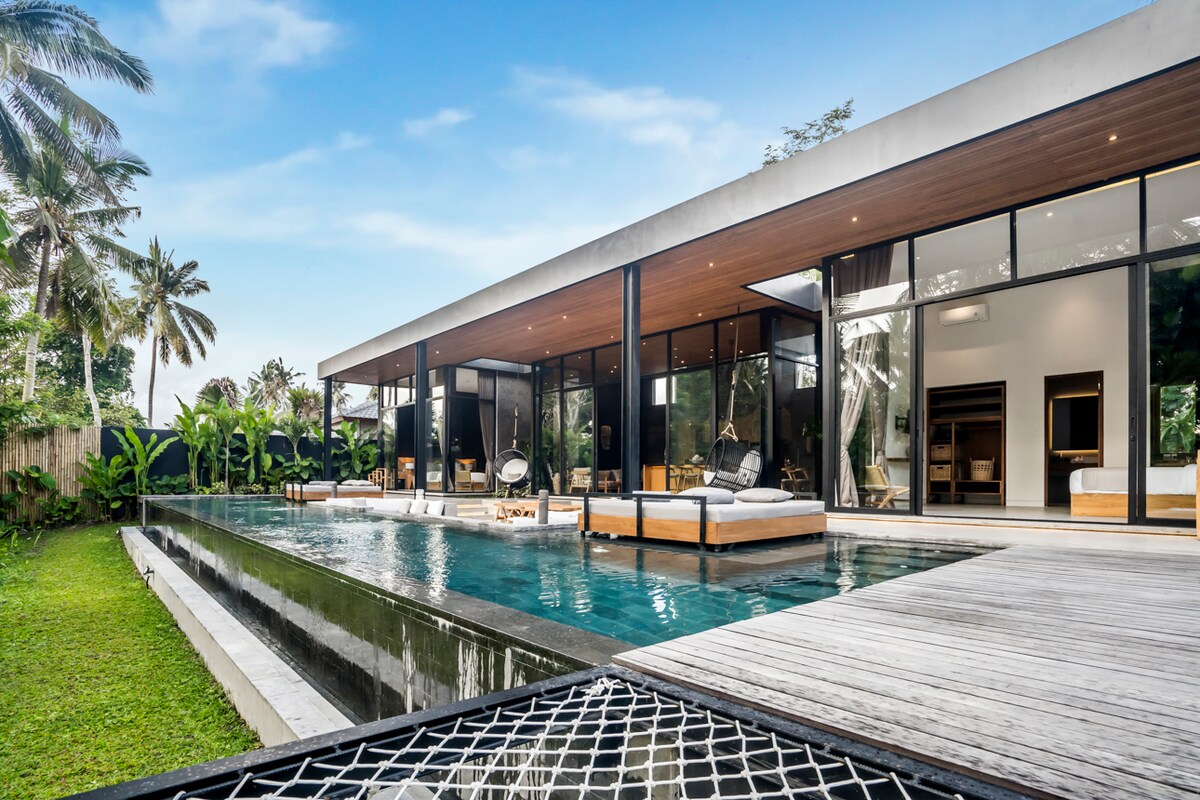 Homala 2BR Cliffside Luxury Villa w/ Infinity Pool 30