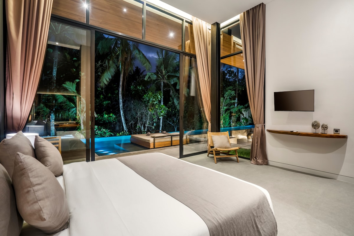 Homala 2BR Cliffside Luxury Villa w/ Infinity Pool 9