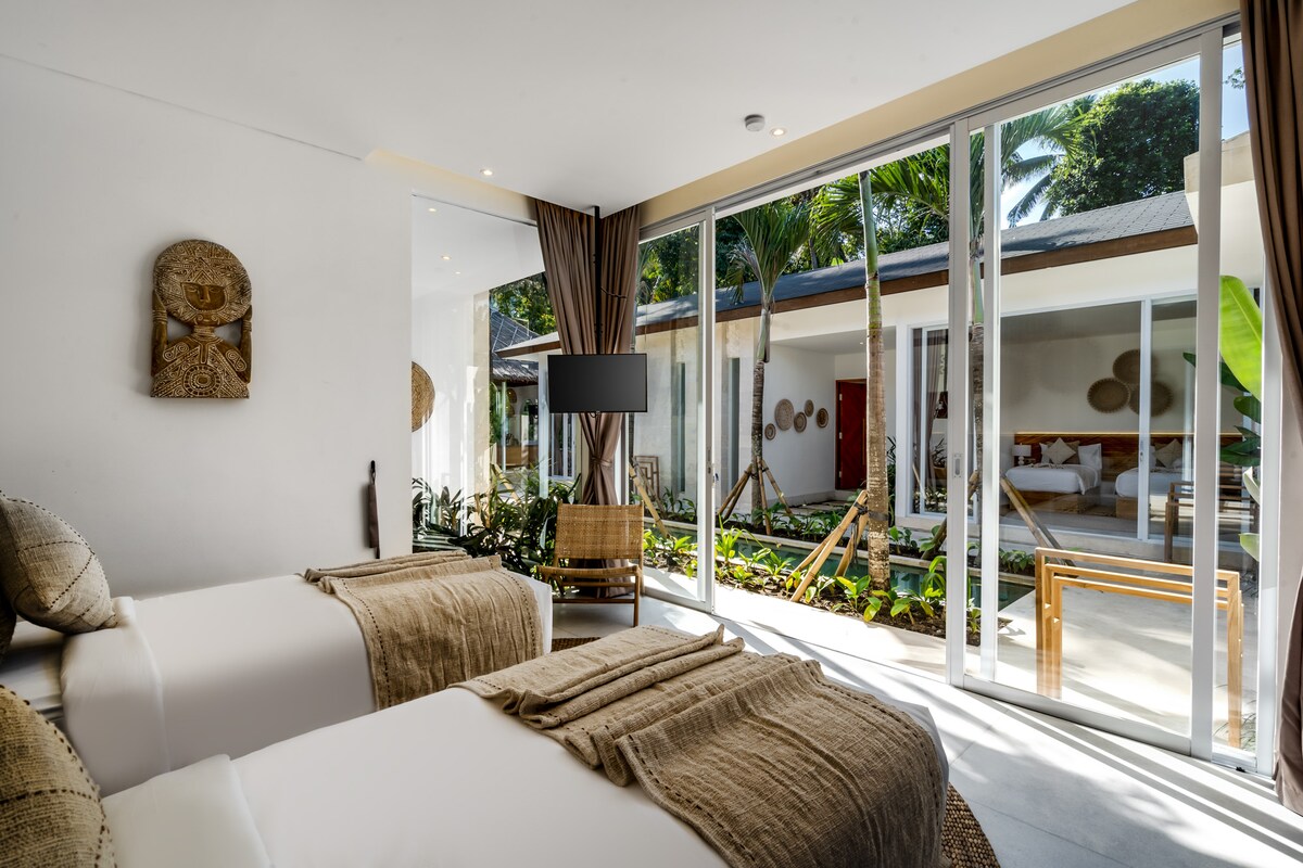 Villa Gian Minima : 4BR w/ Bathtub & Infinity Pool 11